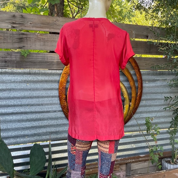 Rag & Bone Red Scoop Neck Sheer Back Pocket Tee Shirt Size Small - Picture 4 of 8